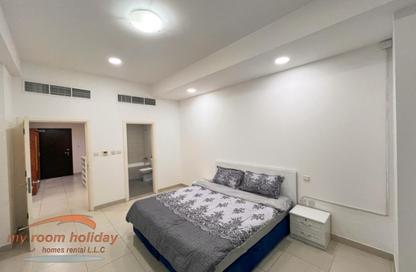 Apartment - 1 Bedroom - 2 Bathrooms for rent in Safeer Towers - Business Bay - Dubai