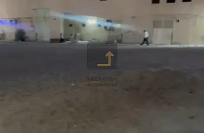 أرض - استوديو للبيع في النهدة - الشارقة