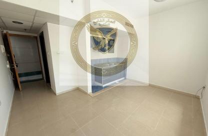 Apartment - Studio - 1 Bathroom for rent in New Al Taawun Road - Al Taawun - Sharjah