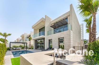 Villa - 5 Bedrooms - 6 Bathrooms for rent in Jumeirah Park Homes - Jumeirah Park - Dubai