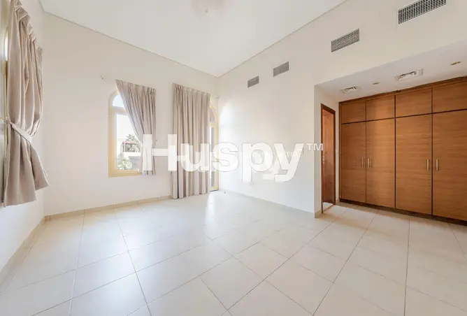163236300 - Property Image 2