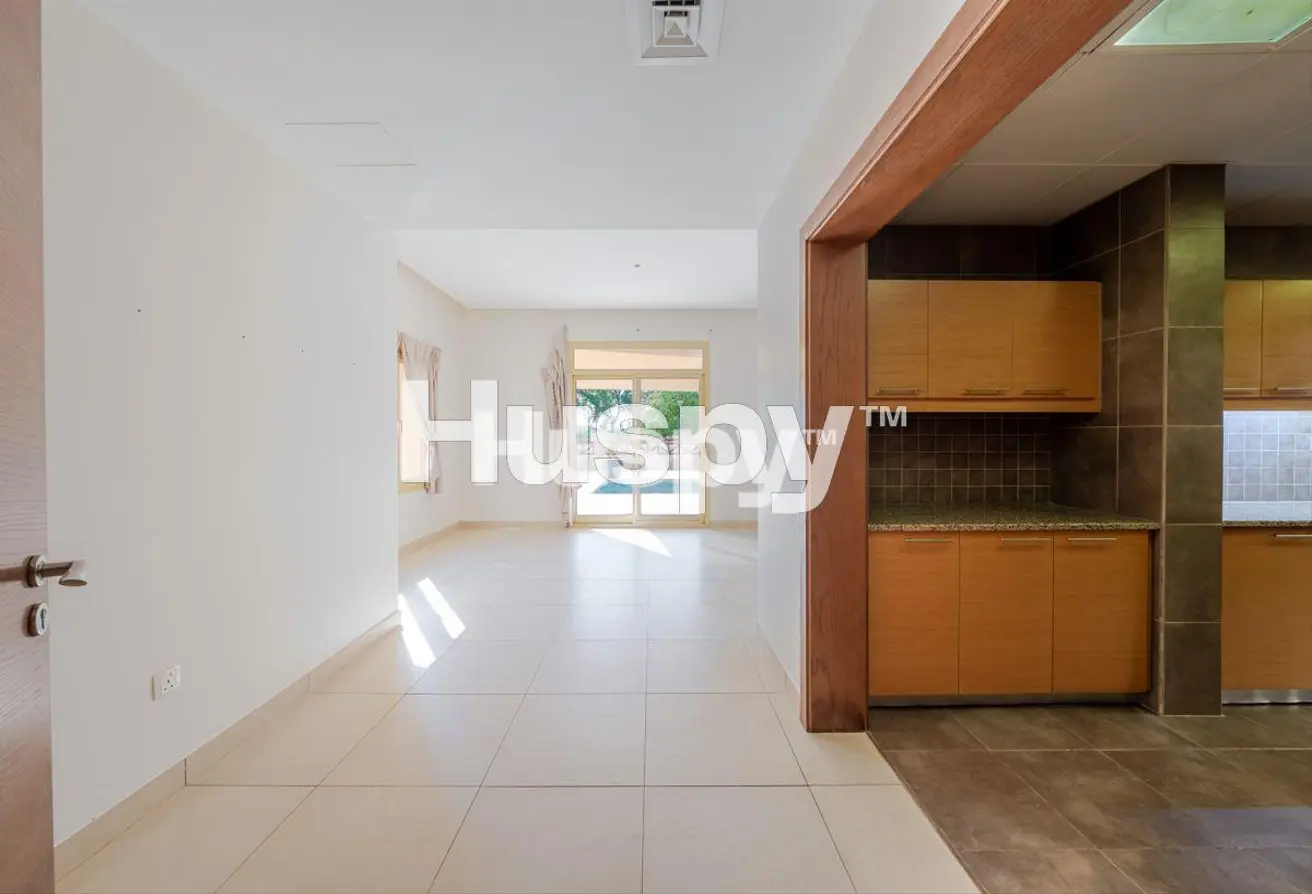 163236300 - Property Main Image
