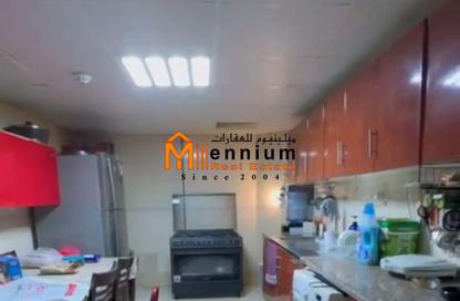 Apartment - 2 Bedrooms - 2 Bathrooms for sale in Al Marwa Tower 1 - Al Marwa Towers - Cornich Al Buhaira - Sharjah