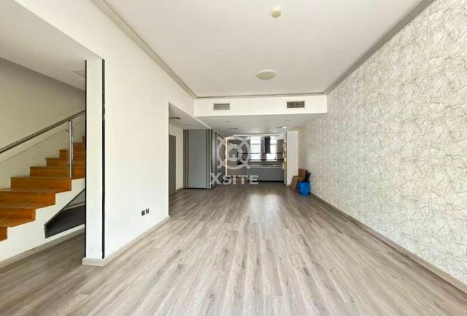 136087360 - Property Main Image