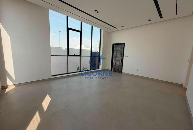 128359224 - Property Image 2