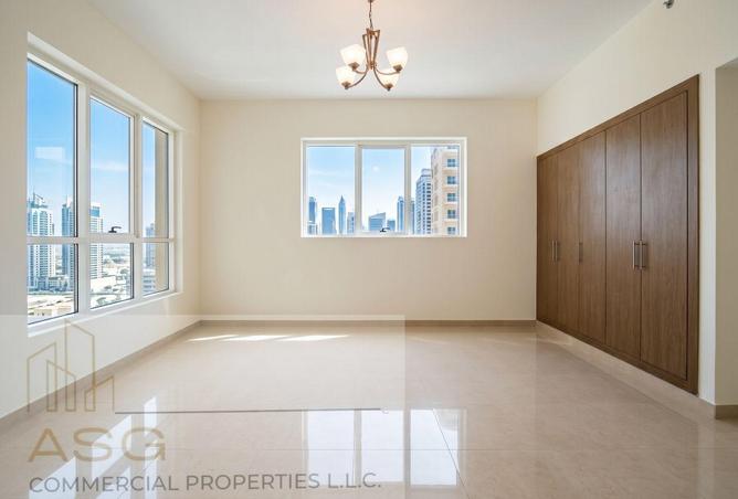 81109053 - Property Image 3