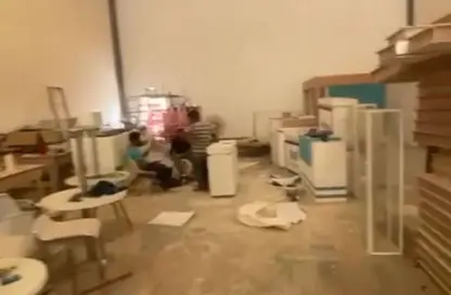 Warehouse - Studio - 1 Bathroom for rent in Al Sajaa S - Al Sajaa - Sharjah
