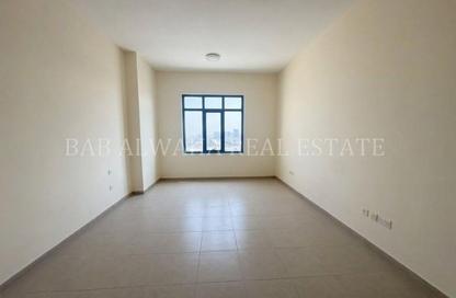Apartment - Studio - 1 for rent in Palace Tower 2 - Palace Towers - Dubai Silicon Oasis - Dubai