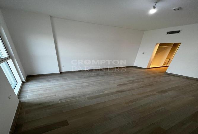 103677223 - Property Image 2