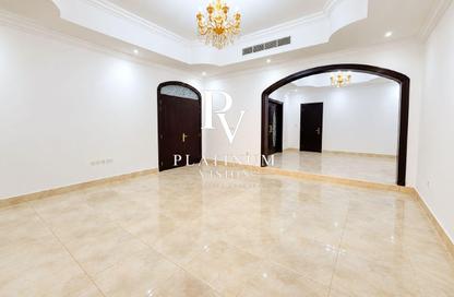 Villa - 7 - 7+ for rent in Khalifa City A Villas - Khalifa City A - Khalifa City - Abu Dhabi