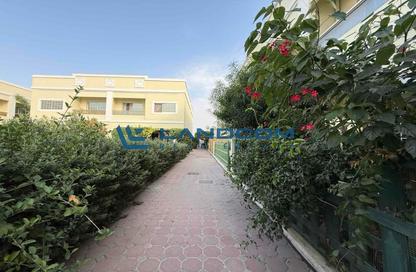 Villa - 4 Bedrooms - 4 Bathrooms for rent in Jumeirah 1 Villas - Jumeirah 1 - Jumeirah - Dubai