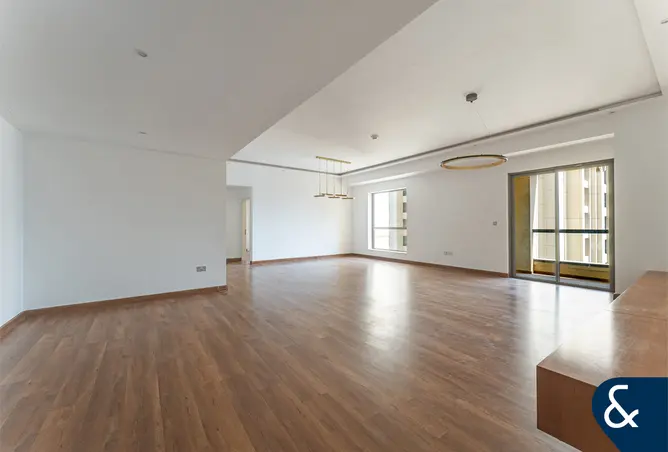 147801436 - Property Image 3