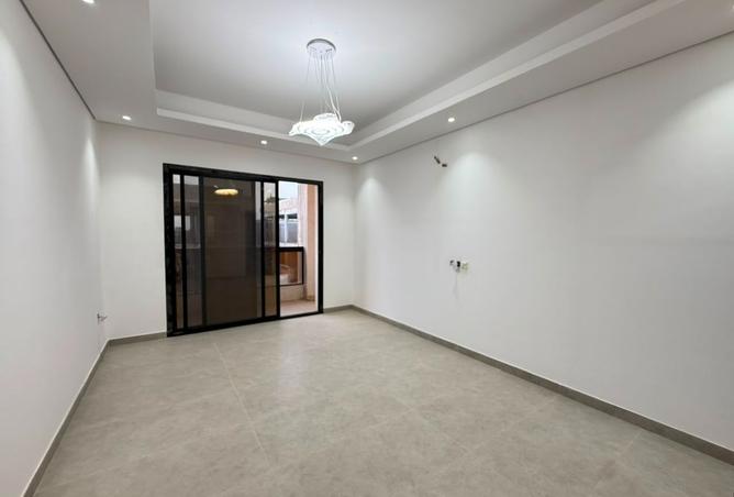 130654993 - Property Image 3