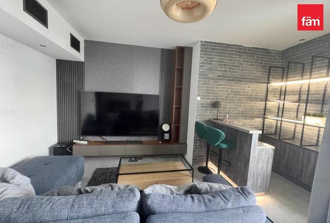 106857958 - Property Main Image