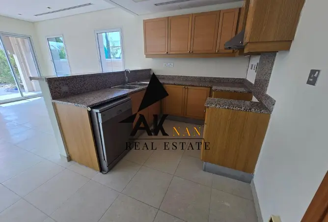 160988959 - Property Image 3
