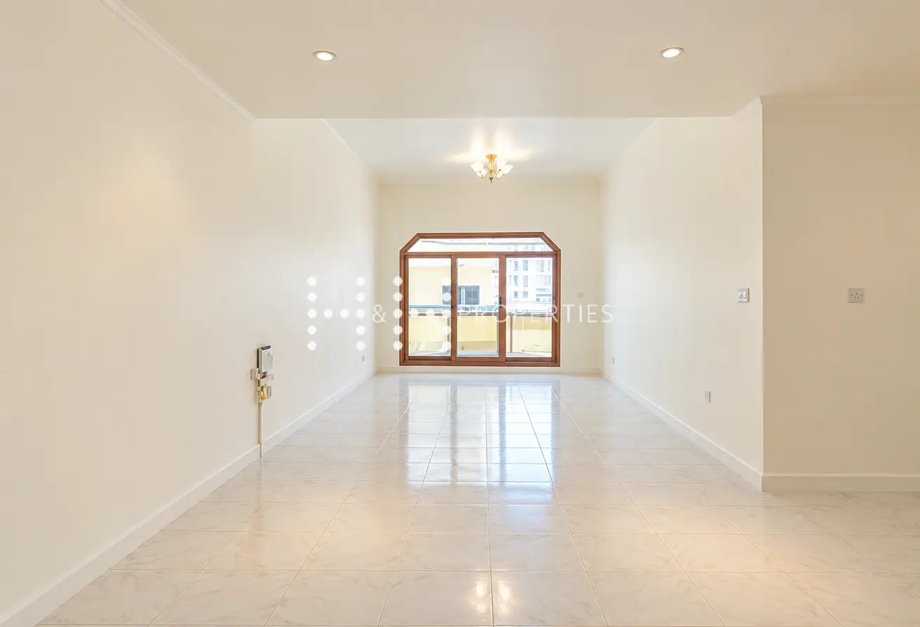 156158594 - Property Main Image