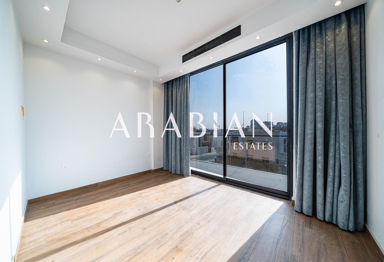 Luxury Villa | Premium Location | Elevator I photo 11