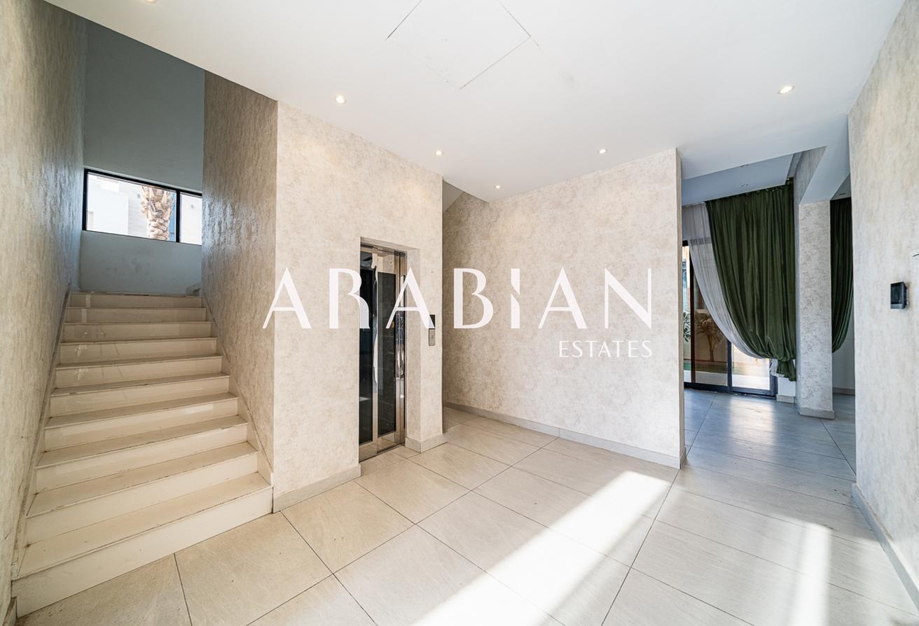 Luxury Villa | Premium Location | Elevator I photo 8