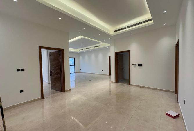 65192821 - Property Image 3