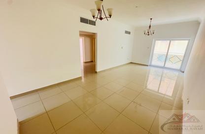 Apartment - 2 Bedrooms - 2 Bathrooms for rent in Muwaileh 29 Building - Muwaileh - Sharjah