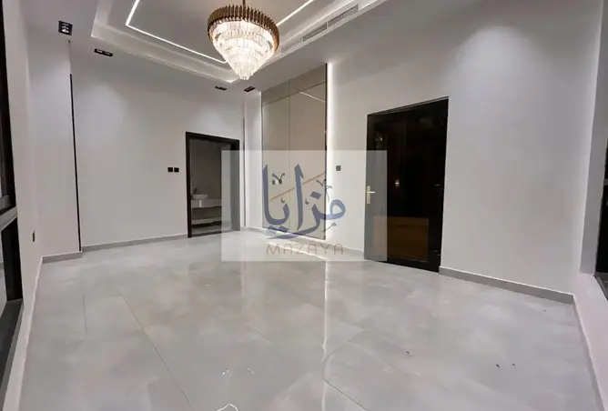157789536 - Property Image 3
