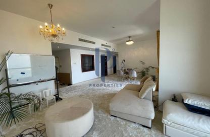 Apartment - 3 Bedrooms - 4 Bathrooms for rent in Rimal 2 - Rimal - Jumeirah Beach Residence - Dubai
