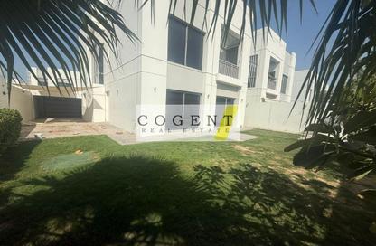 Villa - 5 Bedrooms - 6 Bathrooms for rent in Umm Suqeim 1 Villas - Umm Suqeim 1 - Umm Suqeim - Dubai