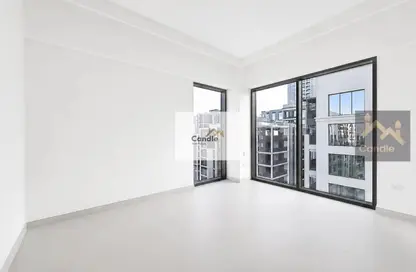 High Floor | Corner Unit | Creek & Courtyard View, photo 2