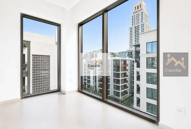High Floor | Corner Unit | Creek & Courtyard View, photo 4