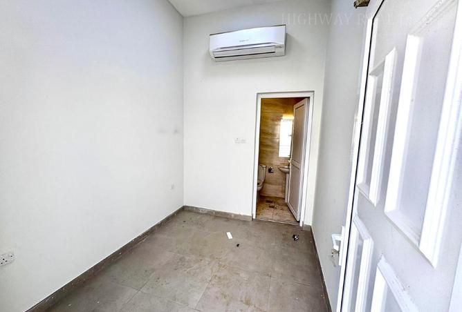 97801623 - Property Image 3