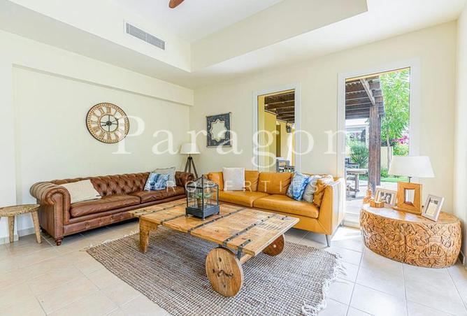 94020941 - Property Image 3
