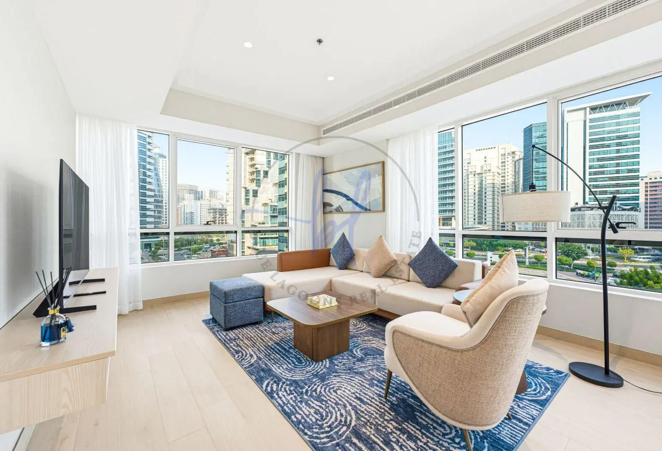 162323108 - Property Main Image