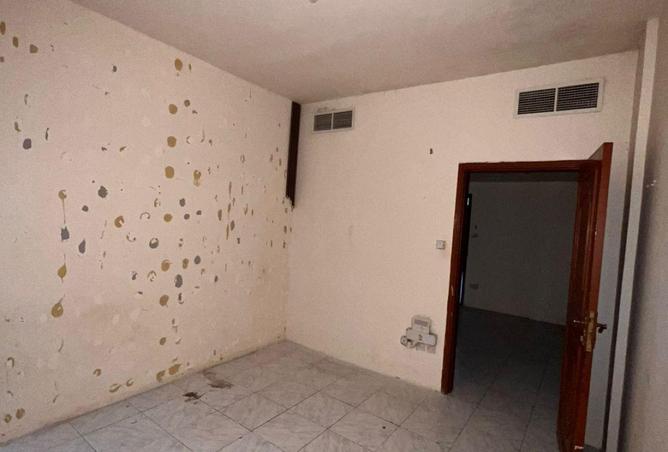 85763788 - صورة العقار 3