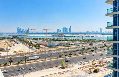 Apartment - 1 Bathroom for rent in Binghatti Ivory - Dubai Healthcare City 2 - Al Jaddaf - Dubai