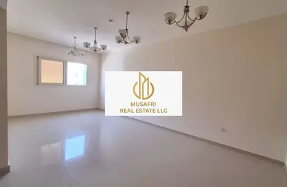 شقة - غرفة نوم - 2 حمامات للايجار في مبنى مويلح - مويلح - الشارقة