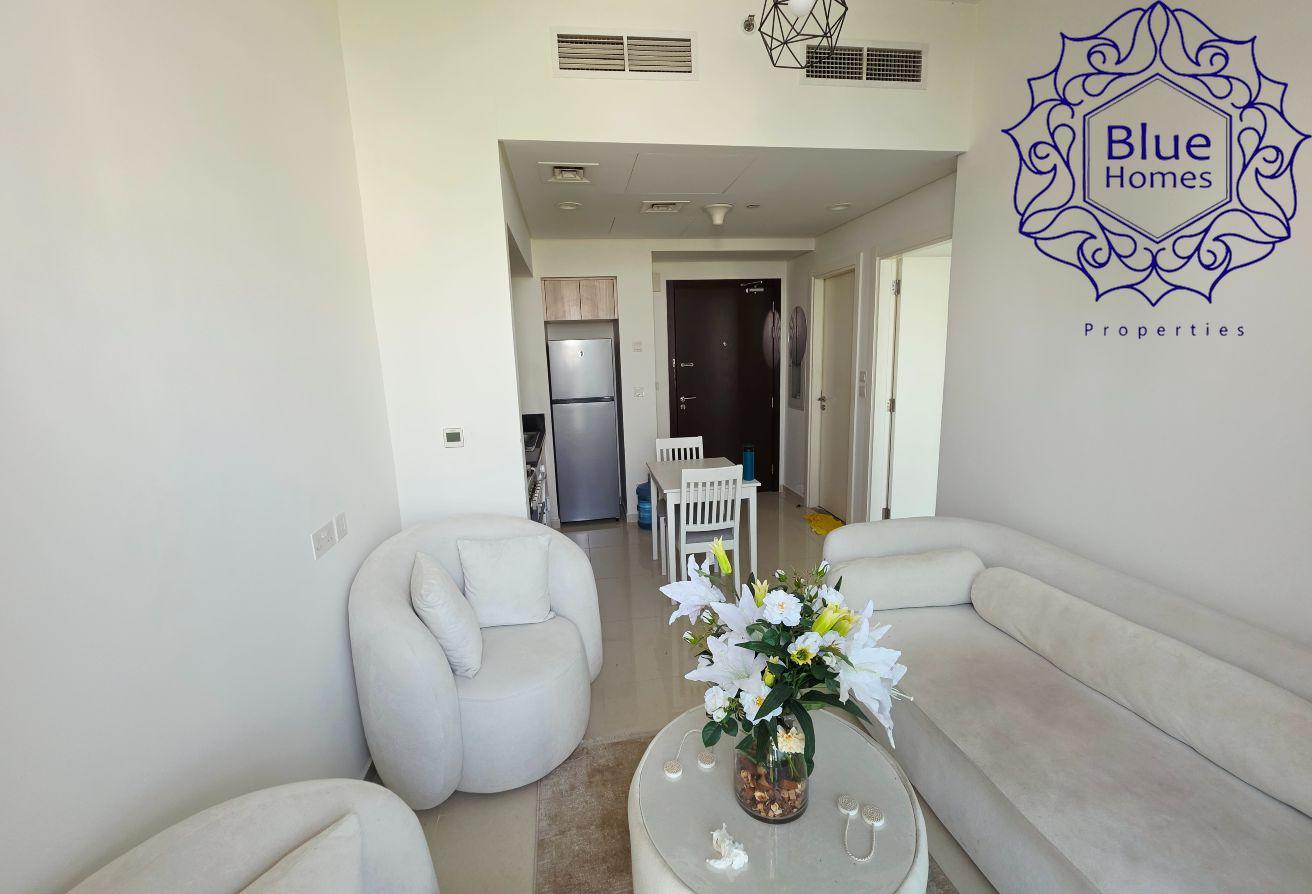 Golf view|Furnished 1BHK|Mid Floor|Ready to Move photo 4