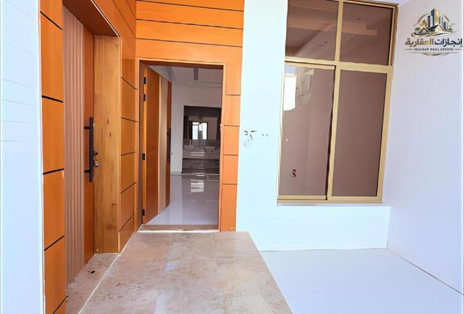 72719343 - Property Image 2