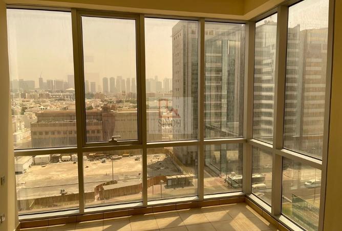 73882679 - Property Image 3