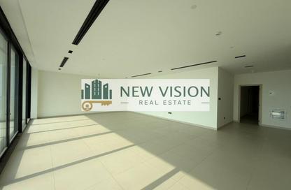 Apartment - 4 - 6 for rent in Sharjah Terraces - Al Khan Lagoon - Al Khan - Sharjah