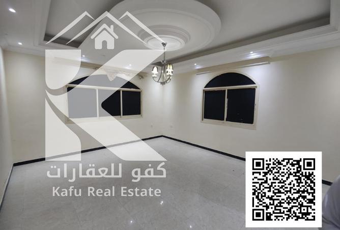93154935 - Property Image 3