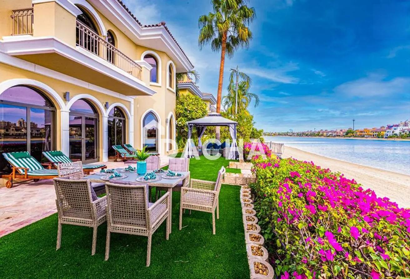 Mediterranean Atrium | Iconic Views | Well Kept photo 4