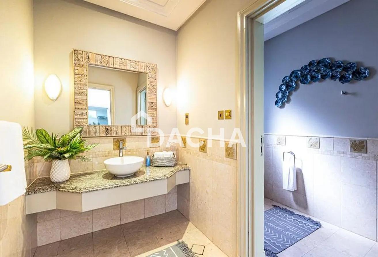Mediterranean Atrium | Iconic Views | Well Kept photo 16