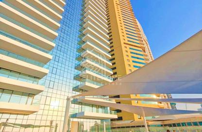 Apartment - 3 Bedrooms - 5 Bathrooms for rent in Sharjah Terraces - Al Khan Lagoon - Al Khan - Sharjah