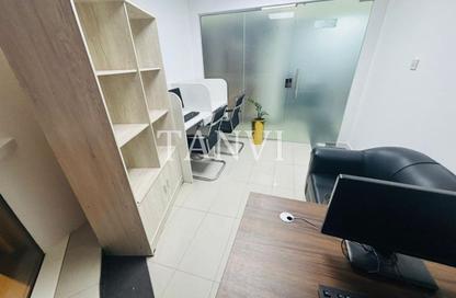 Office Space - Studio - 1 for rent in Al Fajer Complex - Oud Metha - Bur Dubai - Dubai