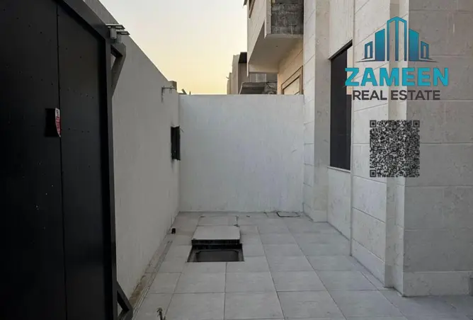 157377217 - Property Image 3