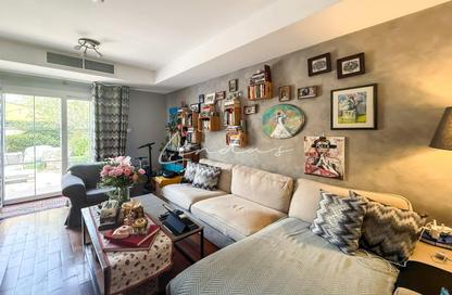 Townhouse - 2 - 3 for rent in Springs 12 - The Springs - Dubai