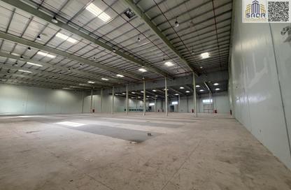 Warehouse - Studio - 2 for rent in Umm Dera - Umm Al Quwain