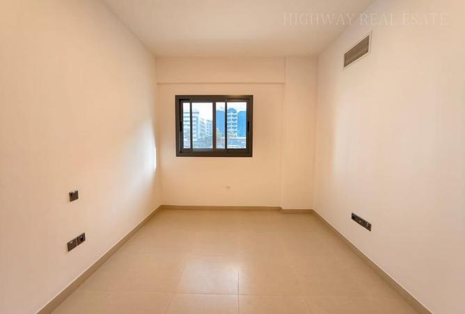 98679840 - Property Image 3