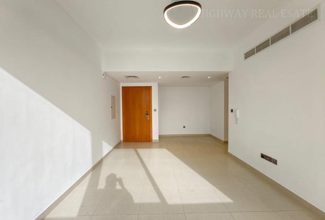 98679840 - Property Main Image