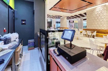 Shop - Studio for rent in Al Hudaiba Mall - Al Hudaiba - Bur Dubai - Dubai